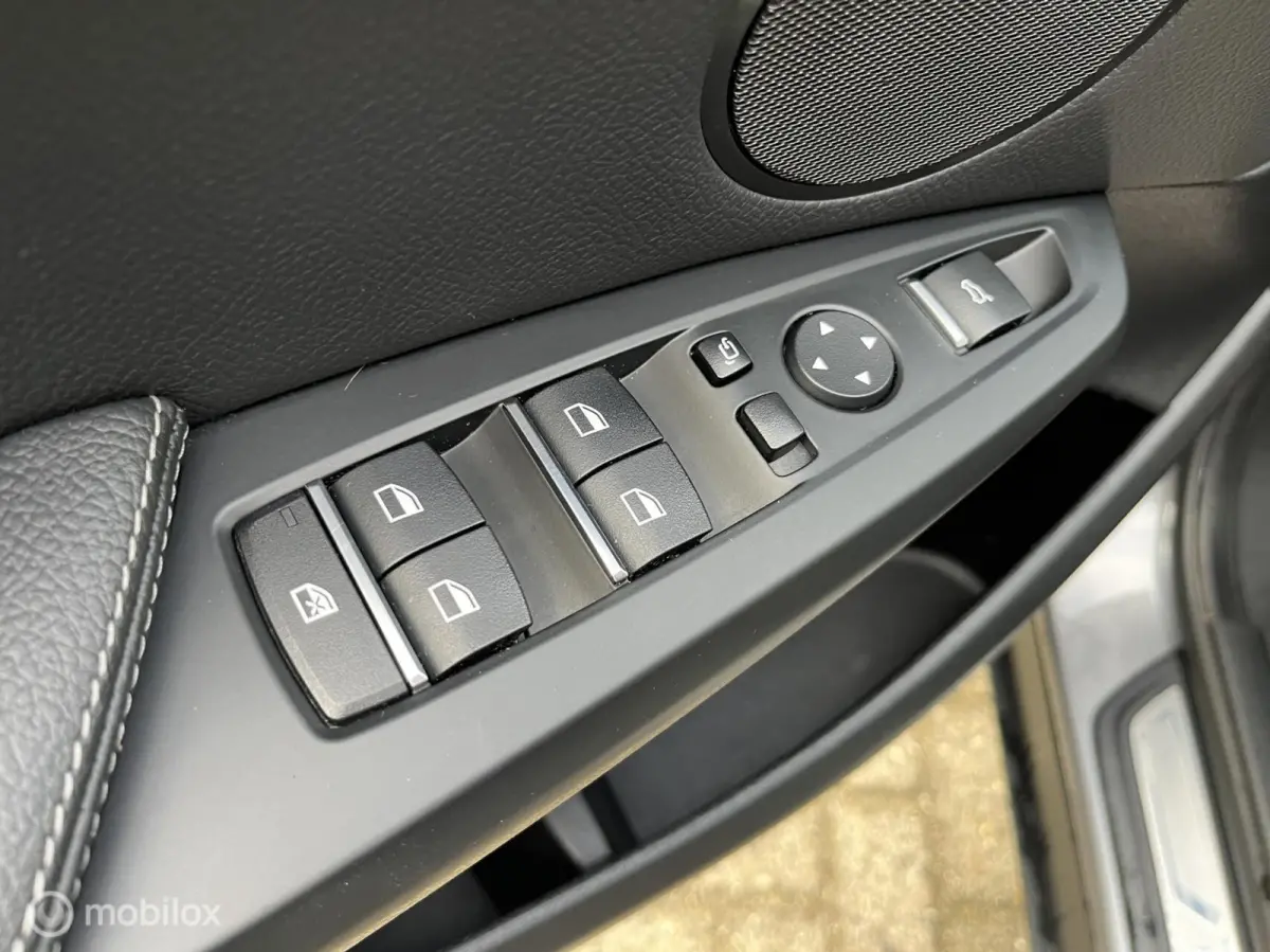 xDrive20d High Executive LEDER*PANO-DAK*CAMERA*PDC*