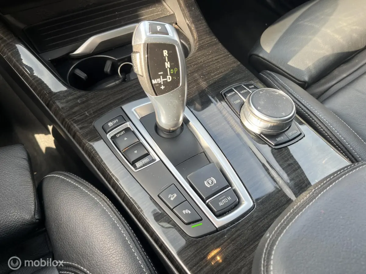 xDrive20d High Executive LEDER*PANO-DAK*CAMERA*PDC*