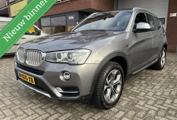 xDrive20d High Executive LEDER*PANO-DAK*CAMERA*PDC*