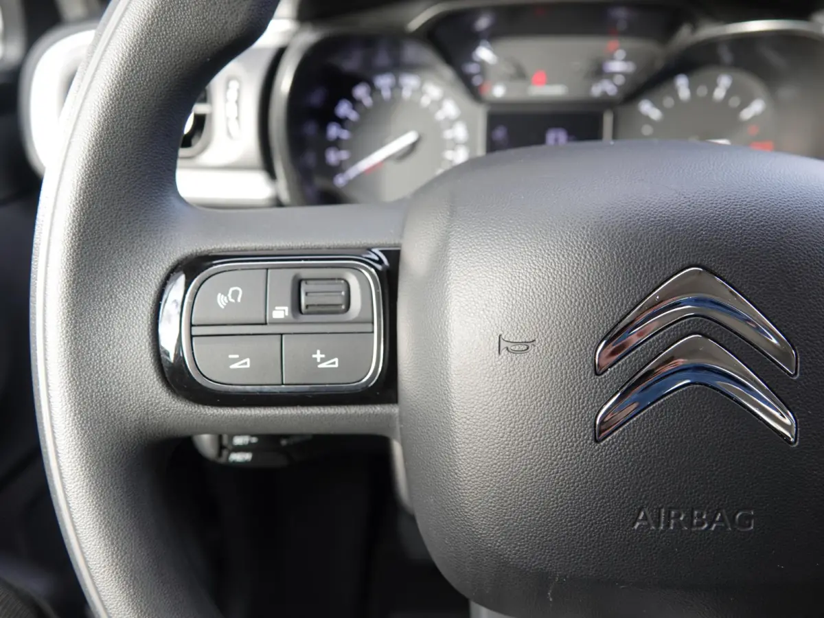 1.2 PureTech C-Series | 83 PK | NAVIGATIE | CARPLAY | CLIMATE CONTROL | CRUISE CONTROL |  50.554 KM