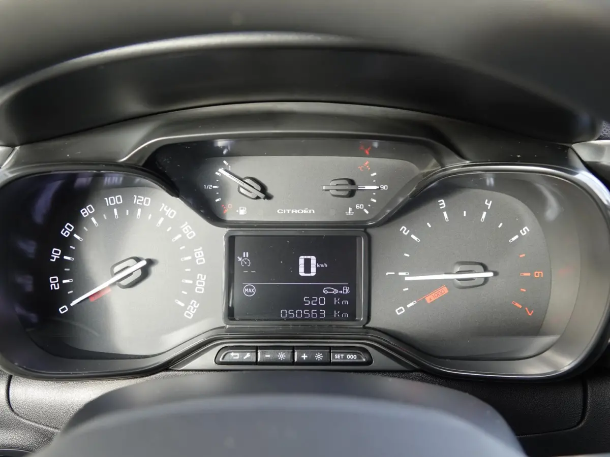 1.2 PureTech C-Series | 83 PK | NAVIGATIE | CARPLAY | CLIMATE CONTROL | CRUISE CONTROL |  50.554 KM