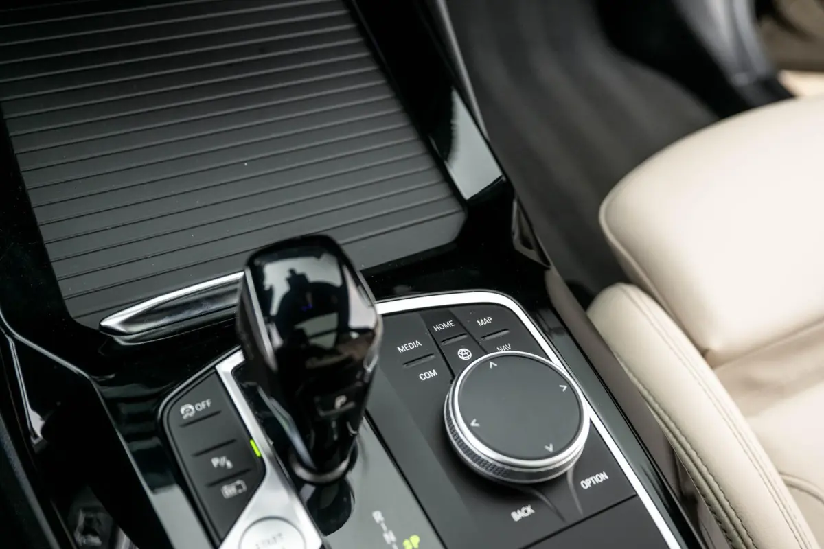 xDrive30e M-Sport ACC Panorama HuD Trekhaak Leder