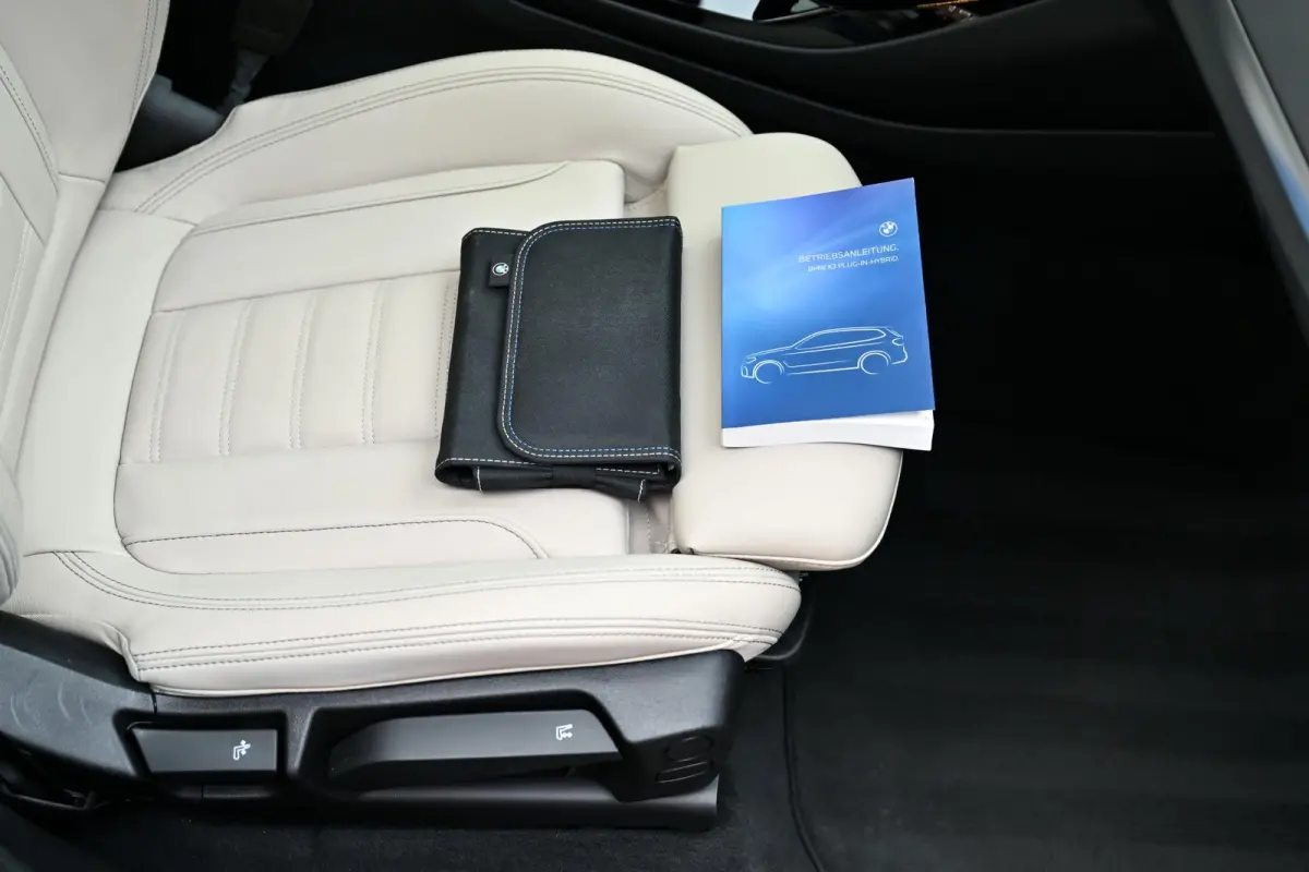 xDrive30e M-Sport ACC Panorama HuD Trekhaak Leder