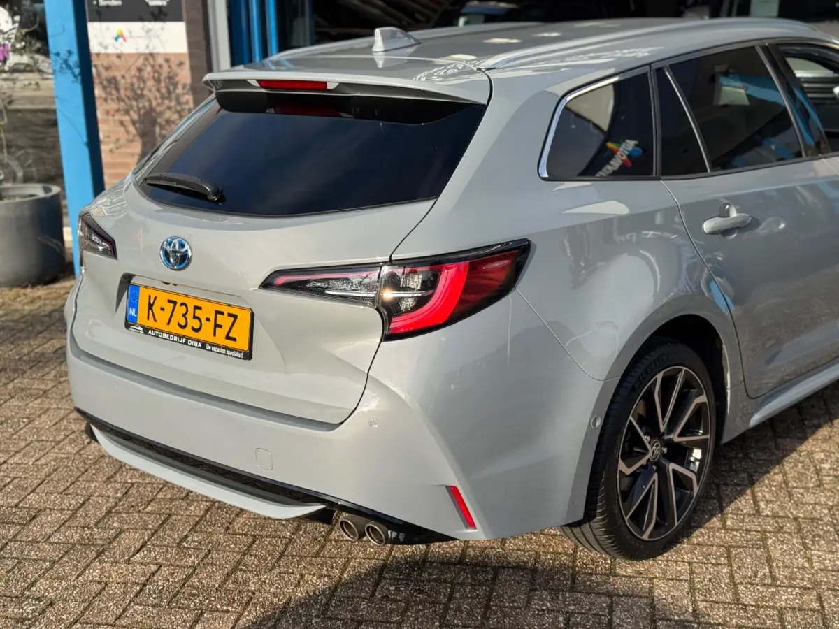 2.0 Hybrid Executive AUT NAP!