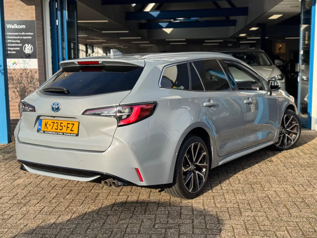 2.0 Hybrid Executive AUT NAP!