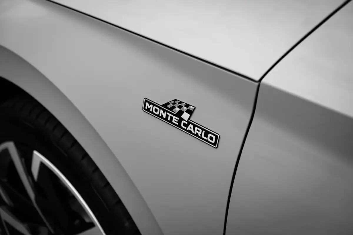 Monte Carlo | Achteruitrijcamera | Sportstoelen | LM-velgen