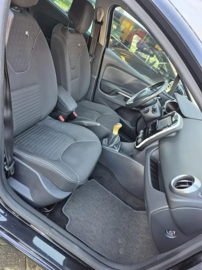 0.9 TCe Eco2 Limited motor 50000km gedraaid
