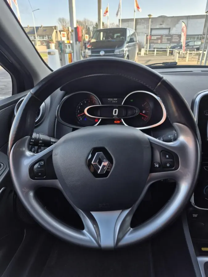 0.9 TCe Eco2 Limited motor 50000km gedraaid