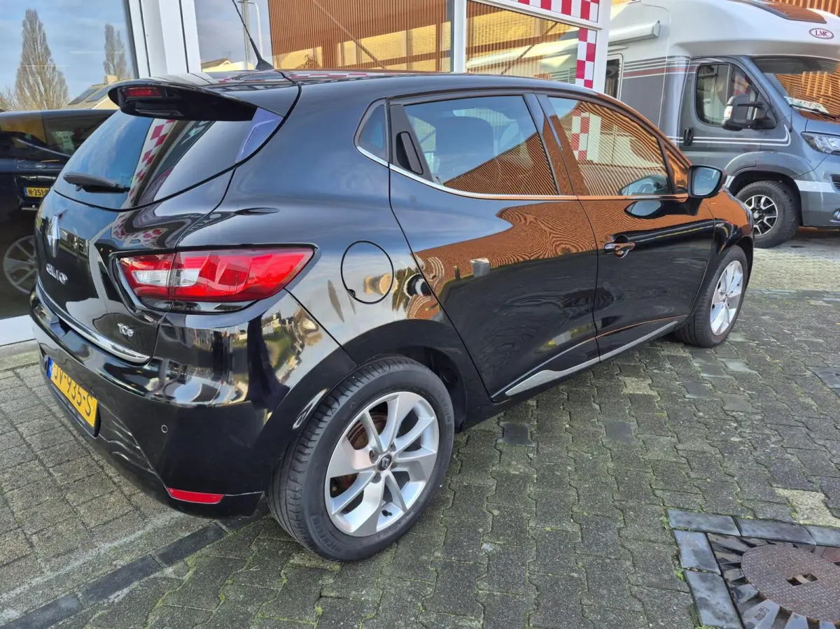 0.9 TCe Eco2 Limited motor 50000km gedraaid