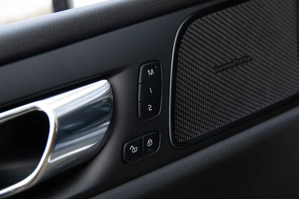 2.0 T5 AWD Inscription , Pano, H&K, Stoelventilatie, HUD, Massage, Carplay