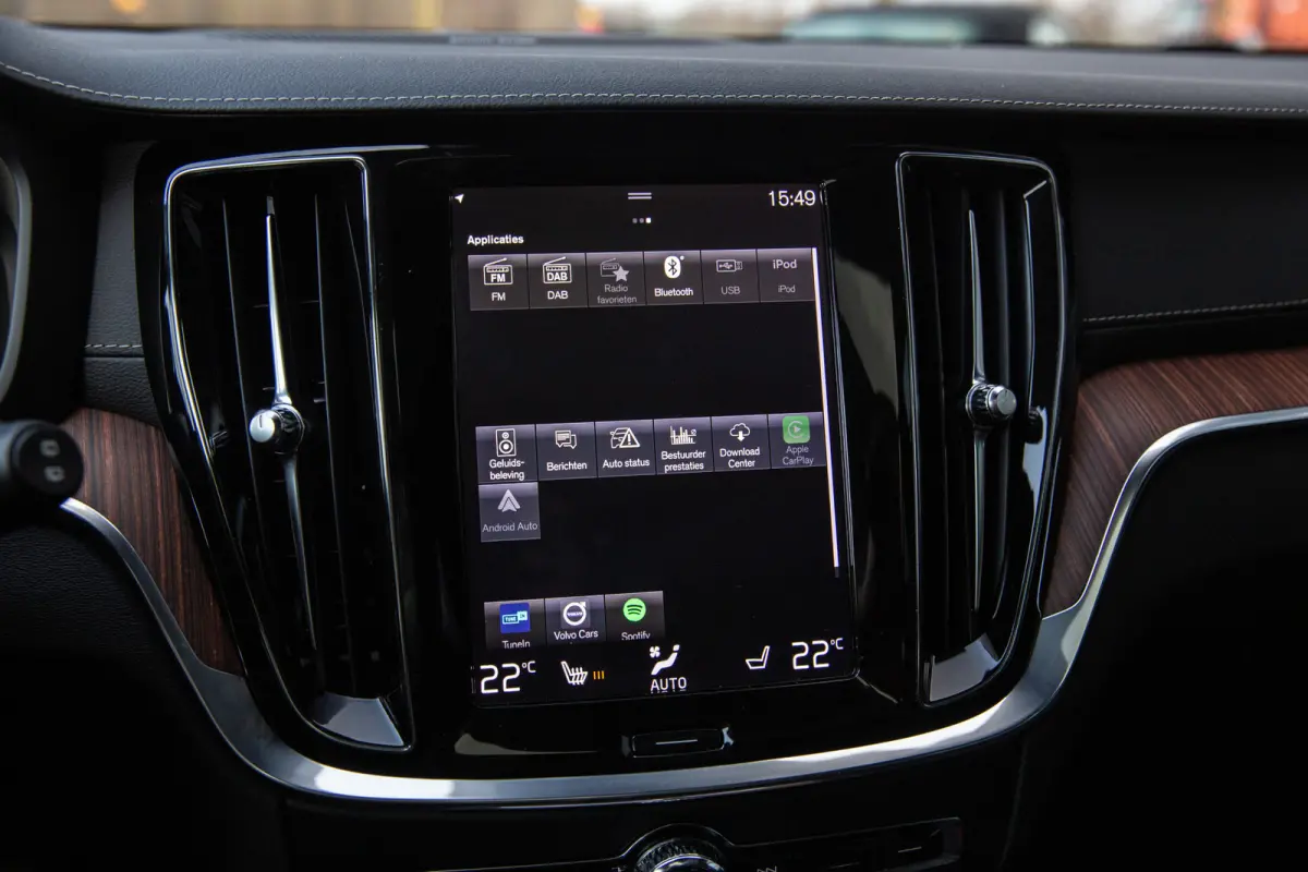 2.0 T5 AWD Inscription , Pano, H&K, Stoelventilatie, HUD, Massage, Carplay