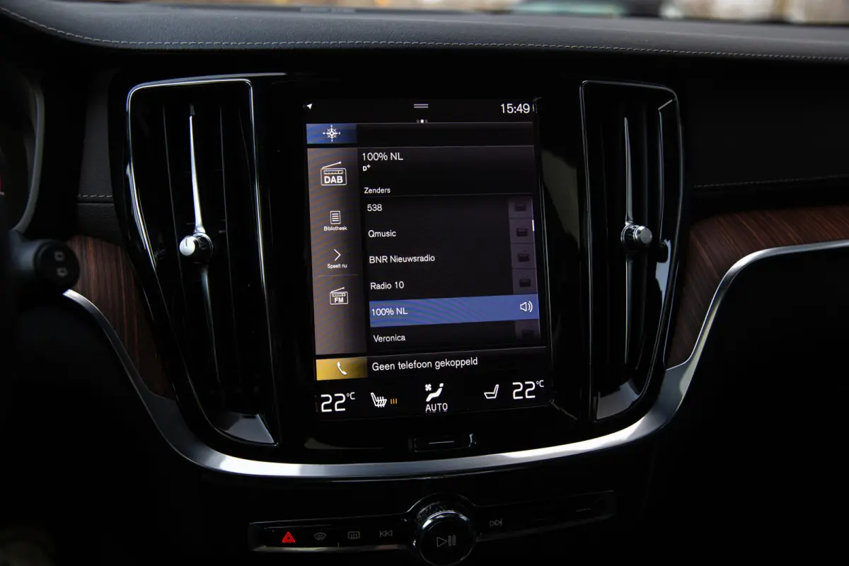 2.0 T5 AWD Inscription , Pano, H&K, Stoelventilatie, HUD, Massage, Carplay