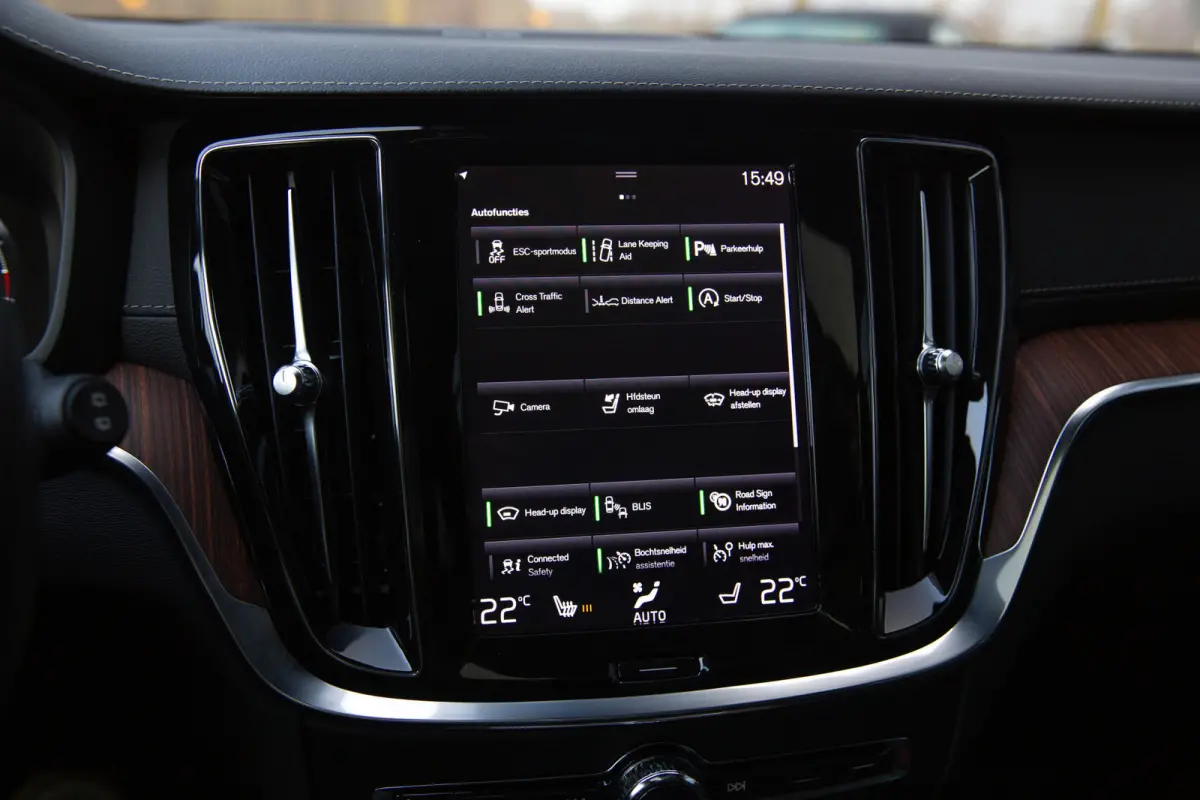 2.0 T5 AWD Inscription , Pano, H&K, Stoelventilatie, HUD, Massage, Carplay