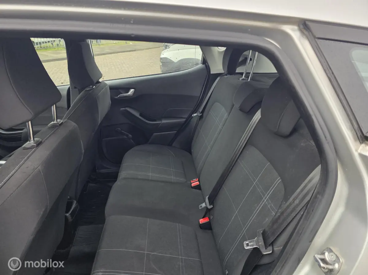 1.0 EcoBoost Titanium 2019, 110450 KM, NAVIGATIE