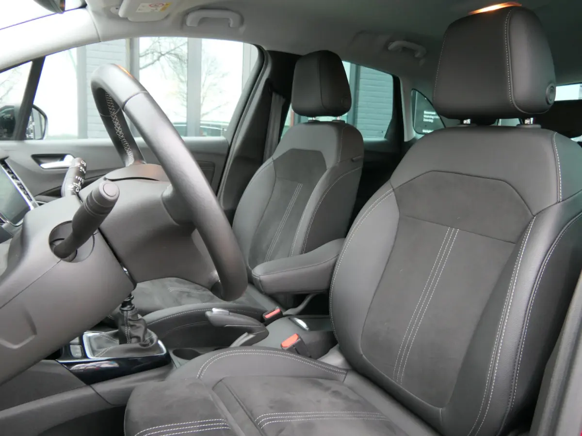 1.2 Turbo Ultimate | Camera | Alcantara | LED Koplampen | 17" LMV