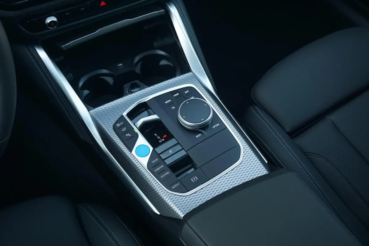 Gran Coupé eDrive40 M Sportpakket 18'' / Head-Up Display / Parking Assistant Plus / Schuif-/kanteldak / Trekhaak