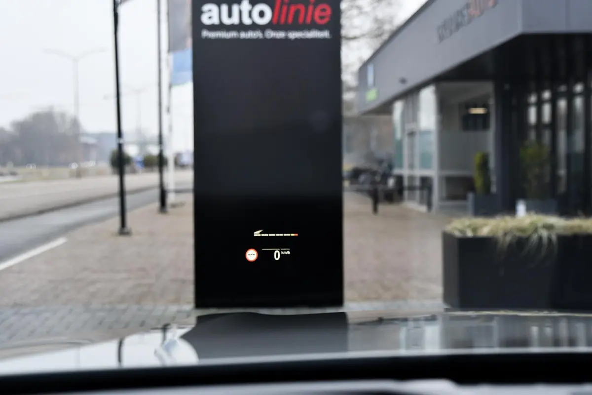 730d M-Sport. Pano, Softclose, HUD, Luchtv, 360, Keyless, Aero, Hifi, CarPlay, Sfeer!