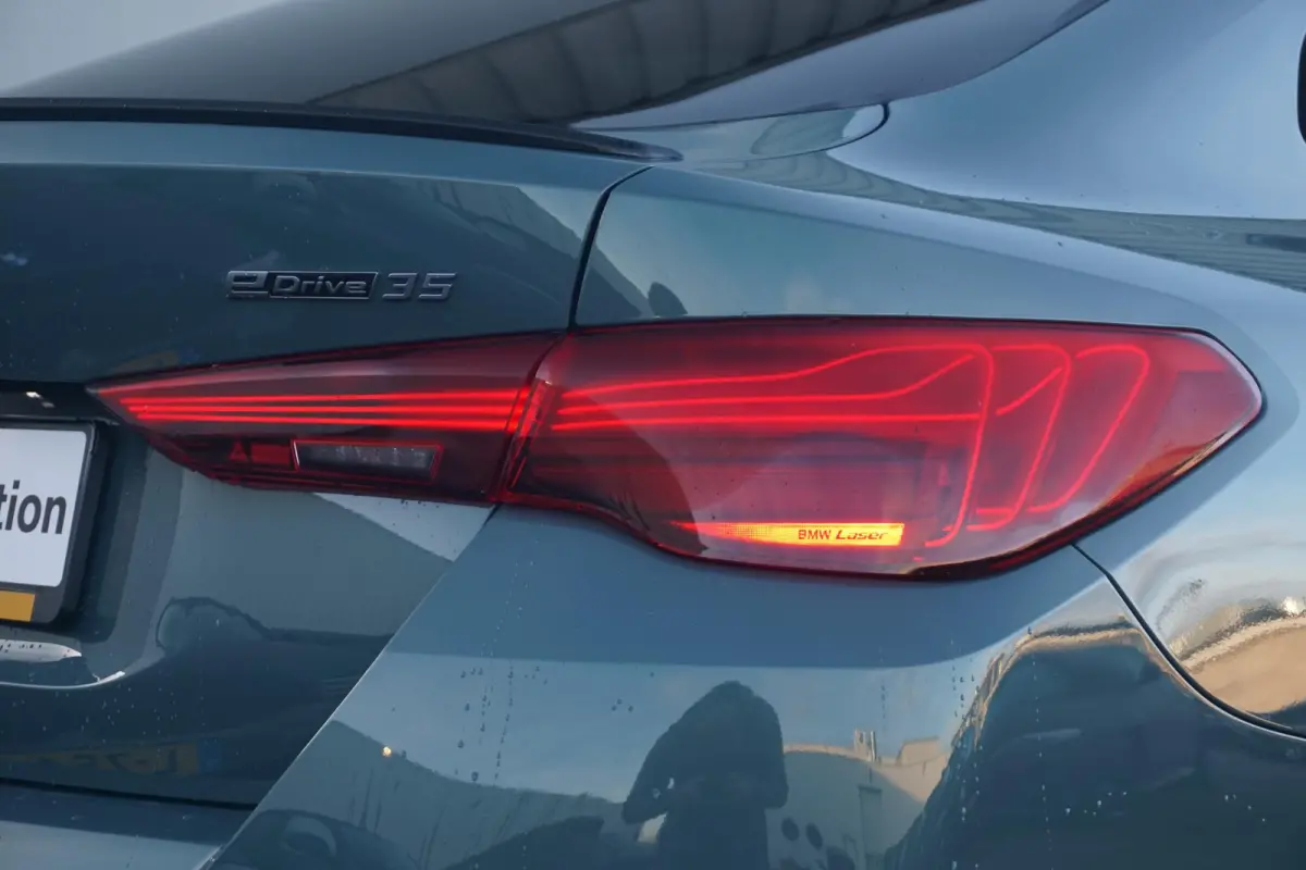 Gran Coupé eDrive35 M Sportpakket Pro 20'' / Schuif-/kanteldak / Active Cruise Control / Stuurwielrand verwarmd / Trekhaak