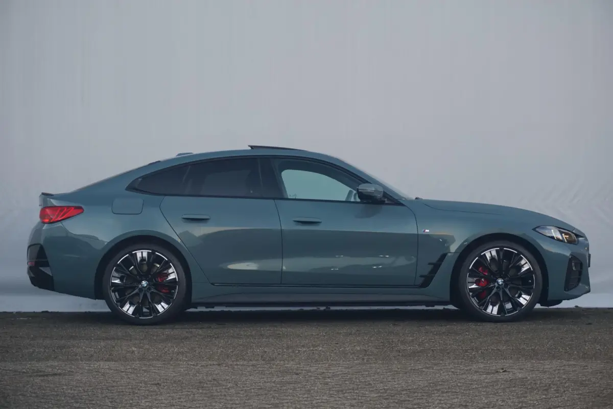 Gran Coupé eDrive35 M Sportpakket Pro 20'' / Schuif-/kanteldak / Active Cruise Control / Stuurwielrand verwarmd / Trekhaak