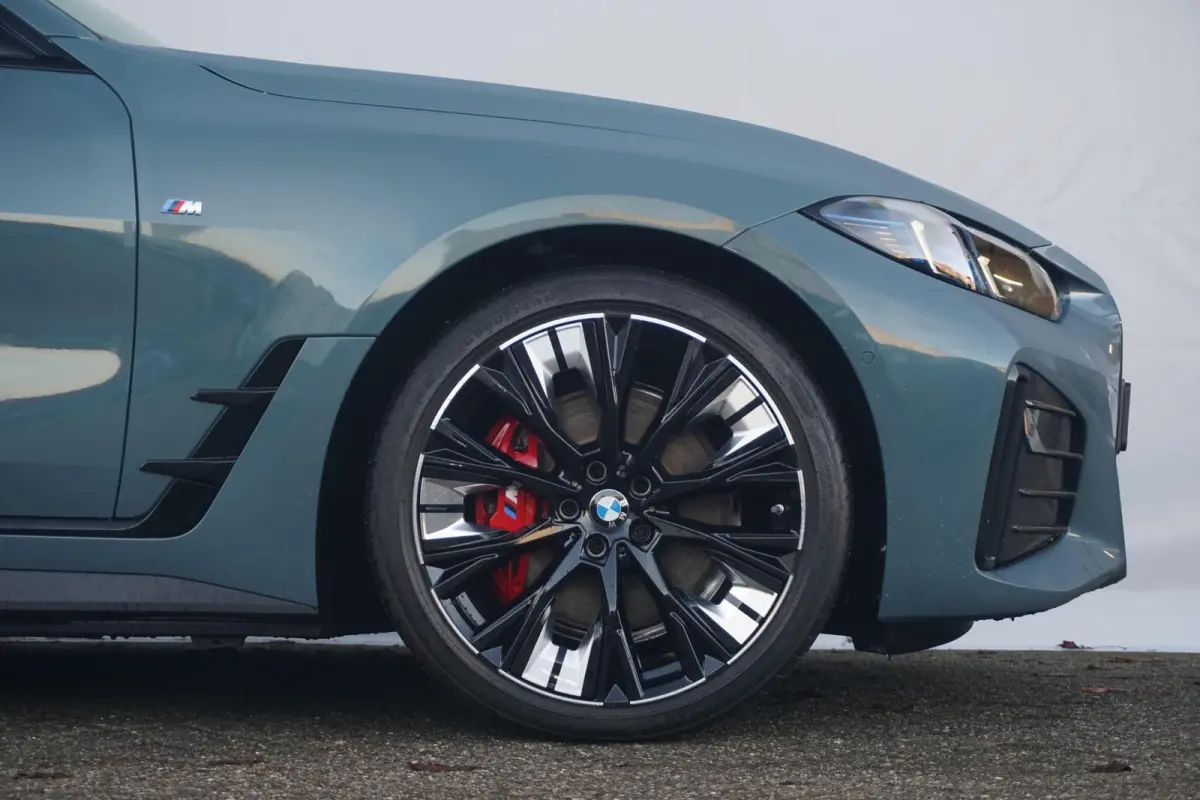 Gran Coupé eDrive35 M Sportpakket Pro 20'' / Schuif-/kanteldak / Active Cruise Control / Stuurwielrand verwarmd / Trekhaak