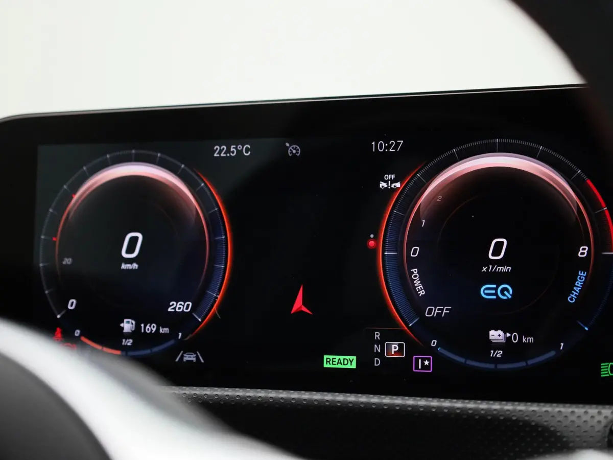 250 e Business Solution AMG Limited | Automaat | Apple Carplay / Android Auto | Sfeerverlichting | Achteruitrijcamera | Stoelverwarming |