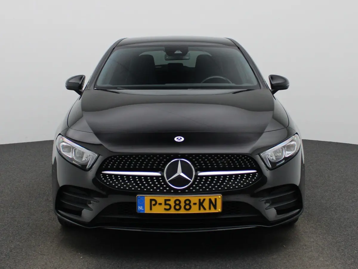 250 e Business Solution AMG Limited | Automaat | Apple Carplay / Android Auto | Sfeerverlichting | Achteruitrijcamera | Stoelverwarming |