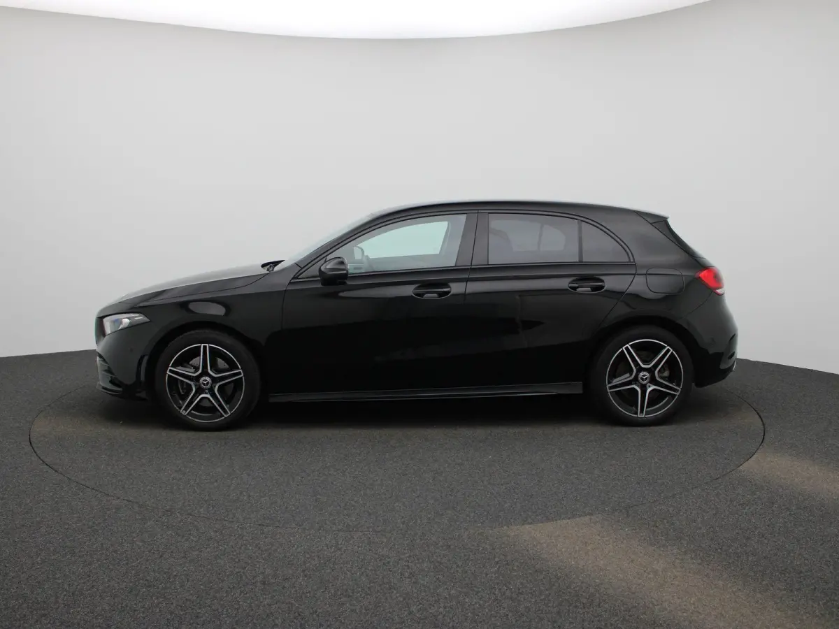 250 e Business Solution AMG Limited | Automaat | Apple Carplay / Android Auto | Sfeerverlichting | Achteruitrijcamera | Stoelverwarming |