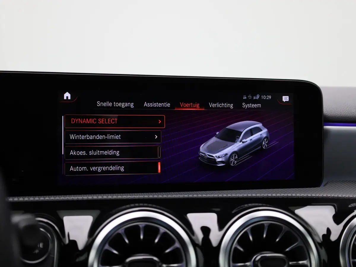 250 e Business Solution AMG Limited | Automaat | Apple Carplay / Android Auto | Sfeerverlichting | Achteruitrijcamera | Stoelverwarming |