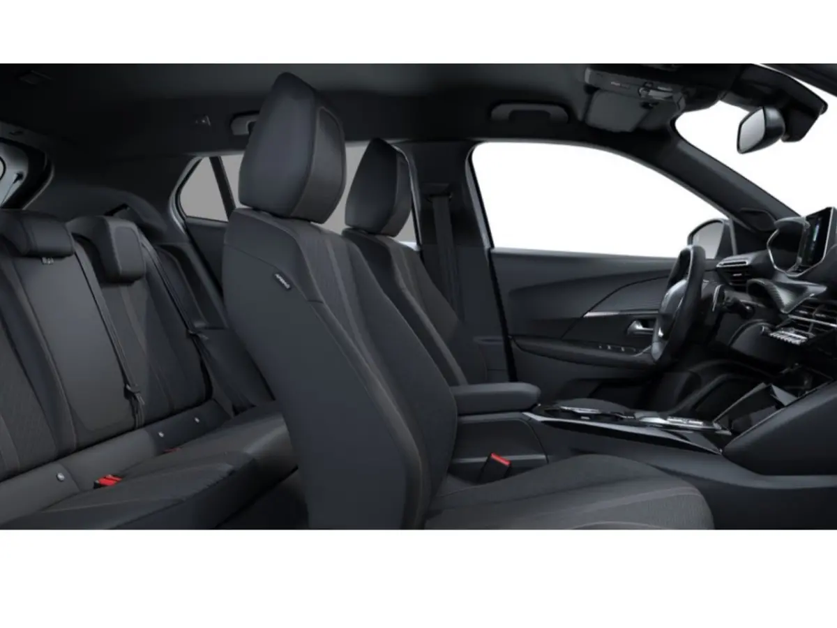 Allure | Advanced Active Safety Brake met camera en radar | Climate Control | Dashboard in zacht materiaal met carboneffect en hoogglans zwarte sierstrip