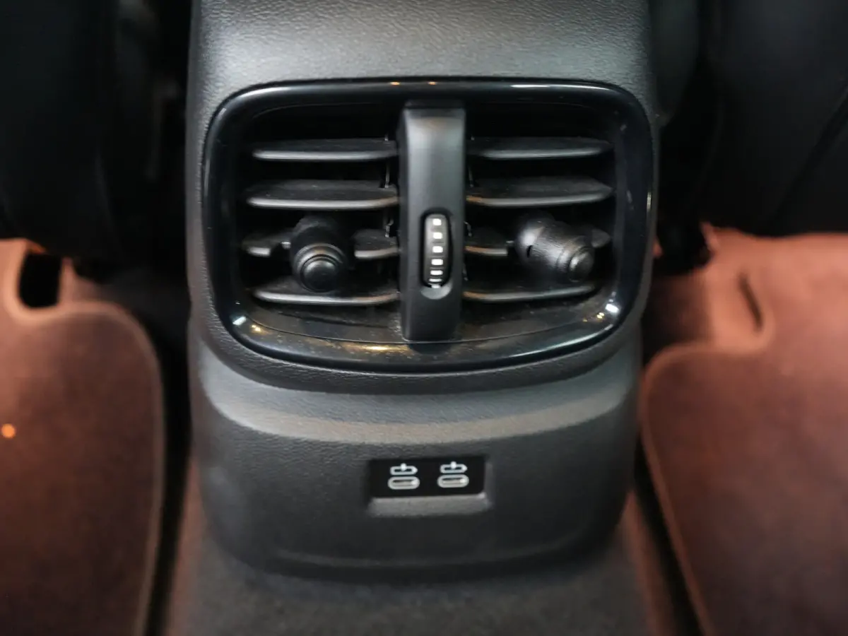 2.0 Cooper ALL4 Chili | PHEV | Camera | Keyless | 18" Lichtmetalen Velgen | Stoelverwarming Voor