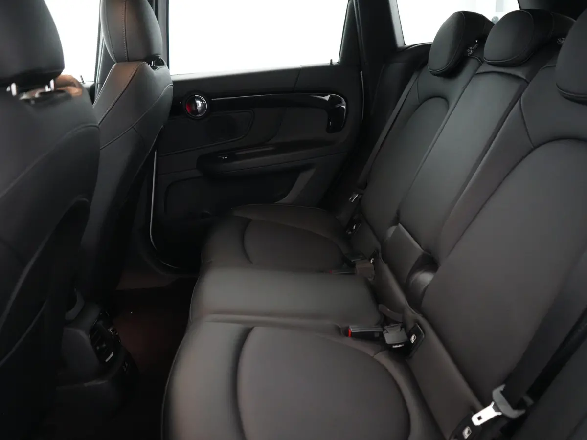 2.0 Cooper ALL4 Chili | PHEV | Camera | Keyless | 18" Lichtmetalen Velgen | Stoelverwarming Voor