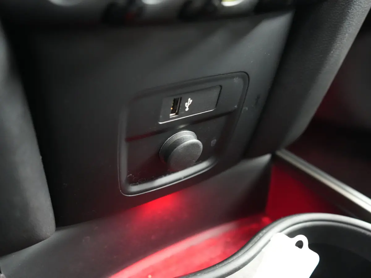 2.0 Cooper ALL4 Chili | PHEV | Camera | Keyless | 18" Lichtmetalen Velgen | Stoelverwarming Voor