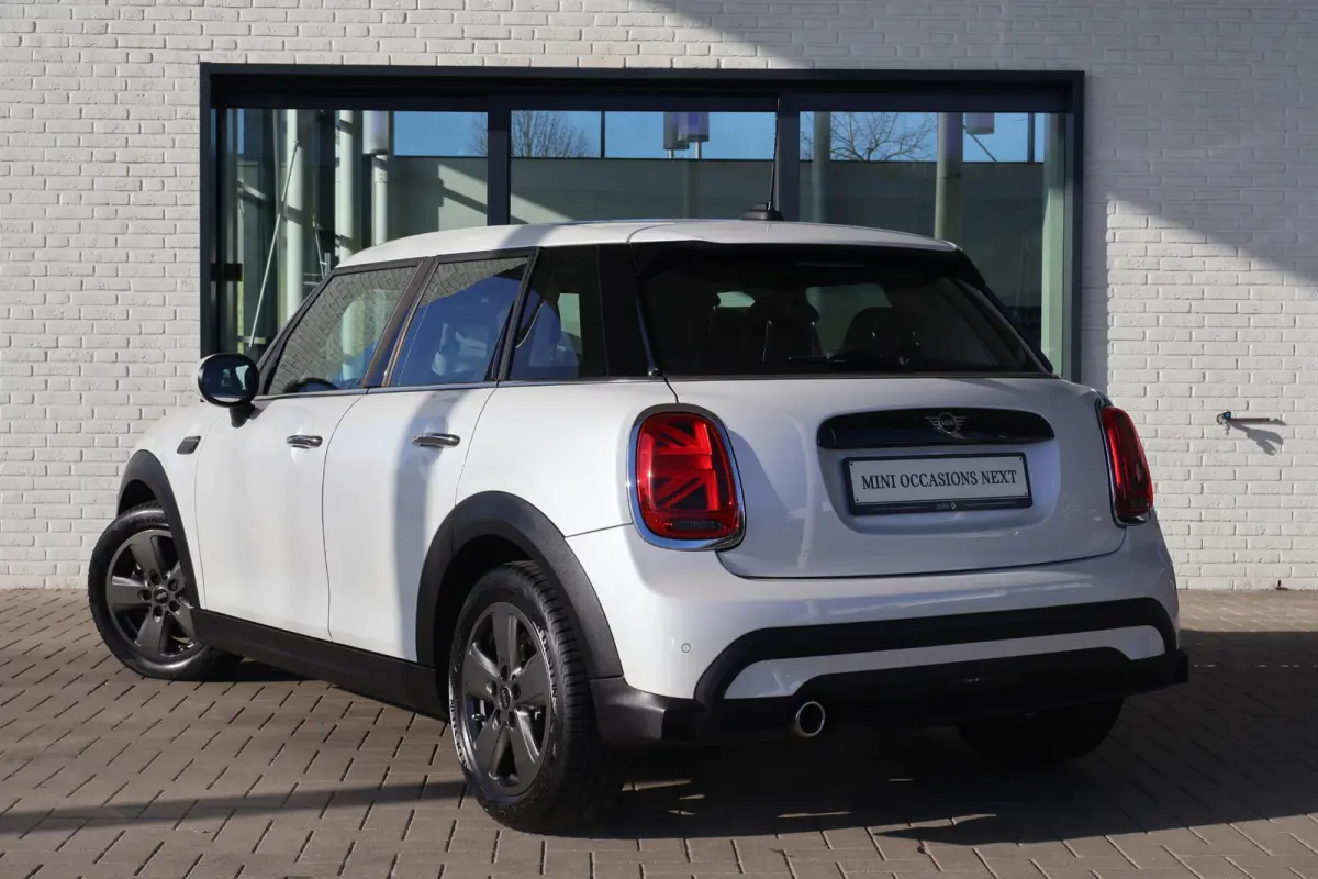 1.5 Cooper Classic | Cruise Control | Parkeersensor Achter | LED Koplampen | Lentevoordeel