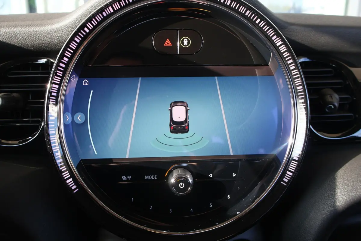 1.5 Cooper Classic | Cruise Control | Parkeersensor Achter | LED Koplampen | Lentevoordeel