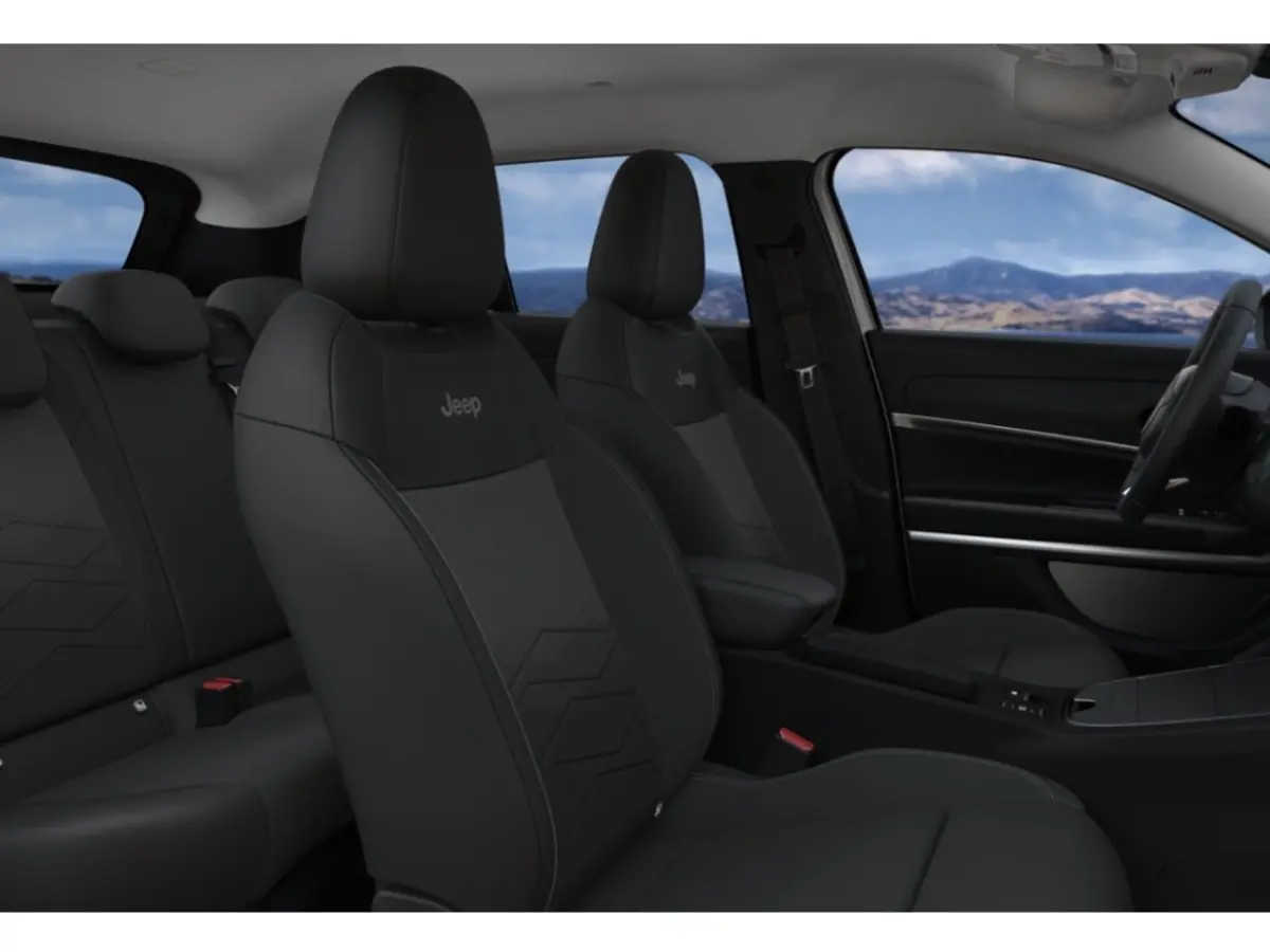 Summit | 10,25" Infotainment met draadloos Apple Carplay en Android Auto | 18" Diamond Cut lichtmetalen velgen | 360 parkeersensoren