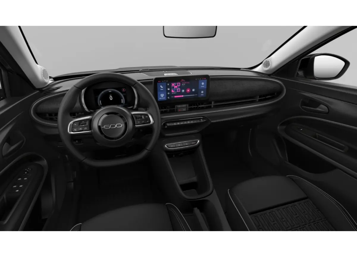 Black Edition | 16” stalen velgen met Bi-color cover | 7" TFT Informatiedisplay in kleur | Apple Carplay® / Android Auto™