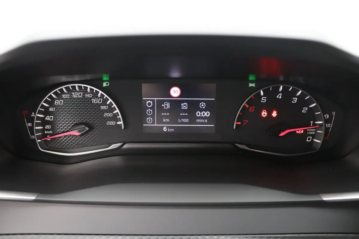 € 4.275,- Voorraad Voordeel | 1.2 PureTech 100 Style | Apple Carplay/Android Auto|telefoonintegratie premium | LED achterlichten | LED dagrijverlichting