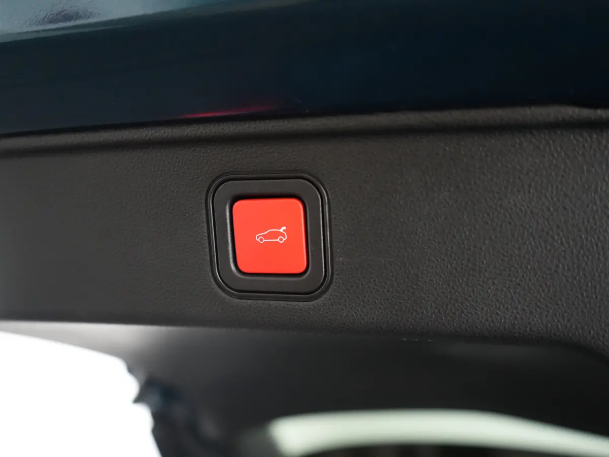 1.2 Hybrid La Prima | Achteruitrijcamera | Airco (automatisch) | Apple Carplay/Android Auto|telefoonintegratie premium