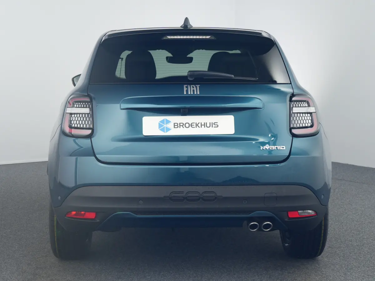 1.2 Hybrid La Prima | Achteruitrijcamera | Airco (automatisch) | Apple Carplay/Android Auto|telefoonintegratie premium
