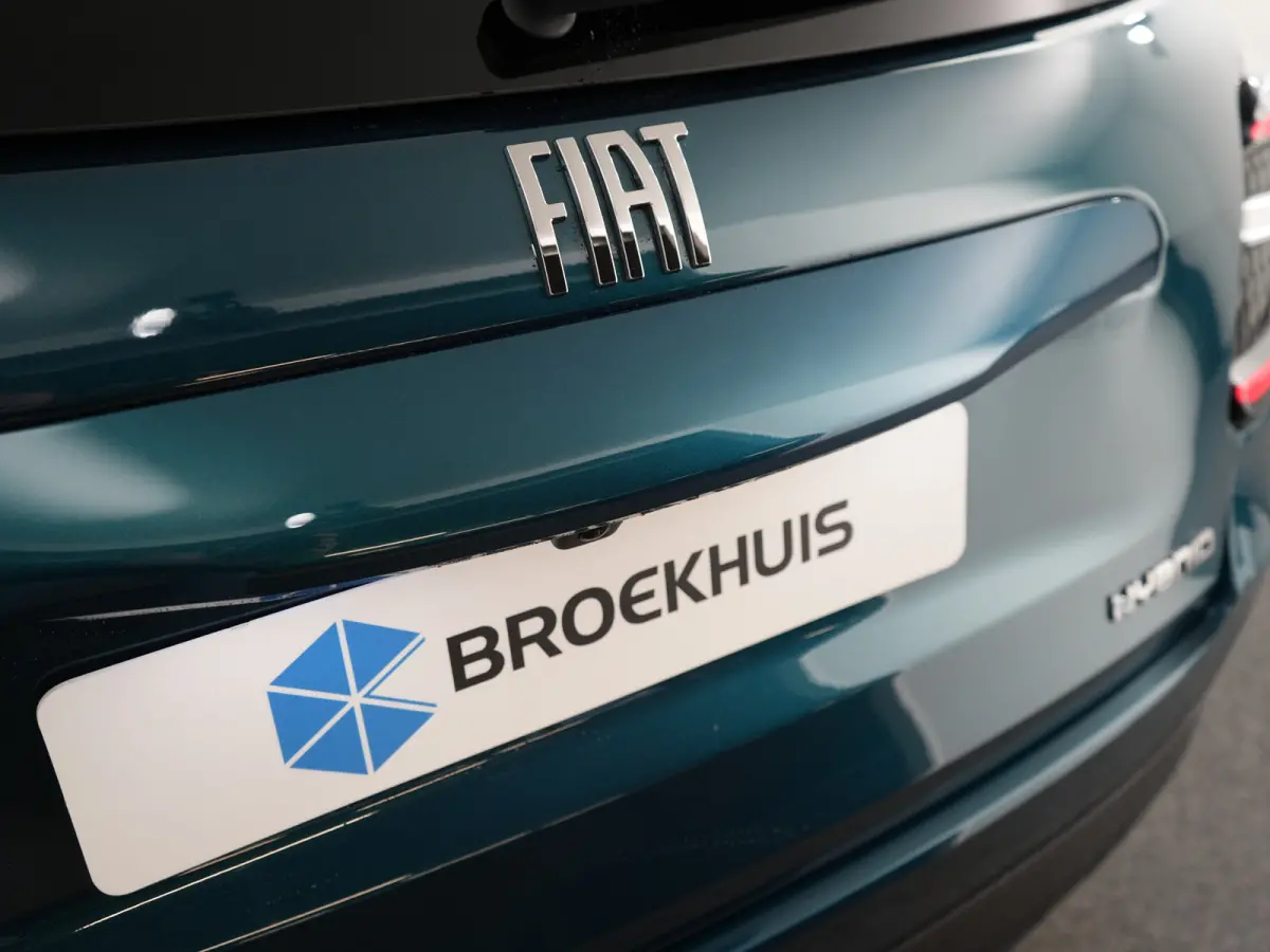 1.2 Hybrid La Prima | Achteruitrijcamera | Airco (automatisch) | Apple Carplay/Android Auto|telefoonintegratie premium
