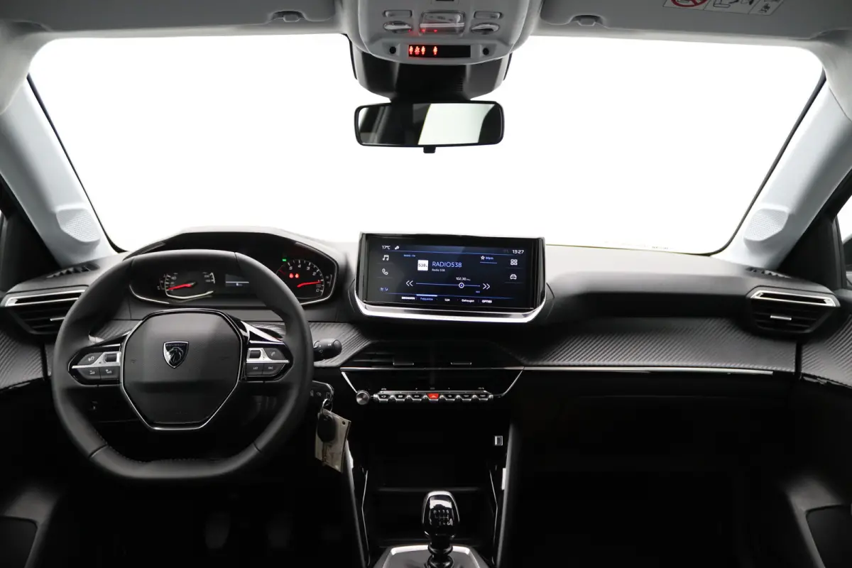 € 3.540,- Voorraad Voordeel | 1.2 PureTech 100 Style | Airco | Apple Carplay/Android Auto|telefoonintegratie premium | Cruise control