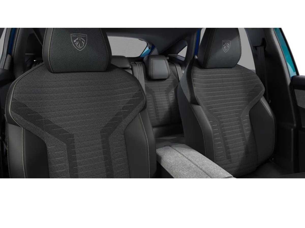 GT | Advanced Active Safety Brake met camera en radar (Pack Safety Plus) | Climate Control | Elektrische parkeerrem