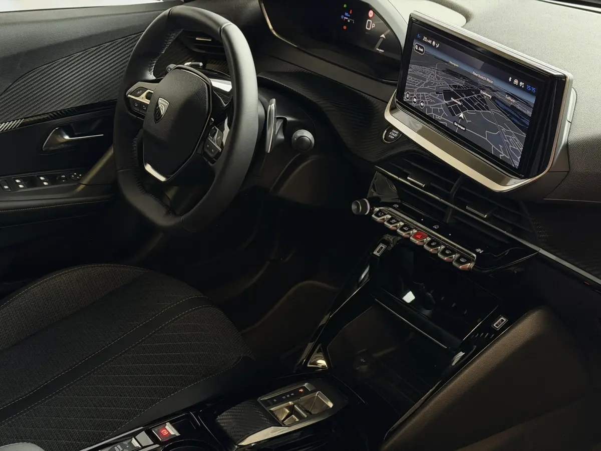 1.2 HYBRID 145e ALLURE CARPLAY I-COCKPIT PEUGEOT NAVI 360.CAMERA ADAP.CRUISE ✅Top Auto's Wijchen , 30 Jaar Specialist in Peugeot : Alle Type's : Style / GT / GT-Line / Allure / Business / 