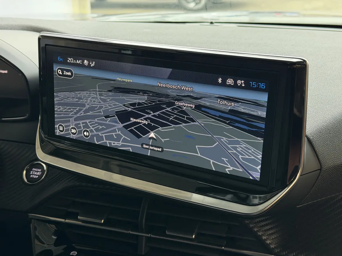 1.2 HYBRID 145e ALLURE CARPLAY I-COCKPIT PEUGEOT NAVI 360.CAMERA ADAP.CRUISE ✅Top Auto's Wijchen , 30 Jaar Specialist in Peugeot : Alle Type's : Style / GT / GT-Line / Allure / Business / 