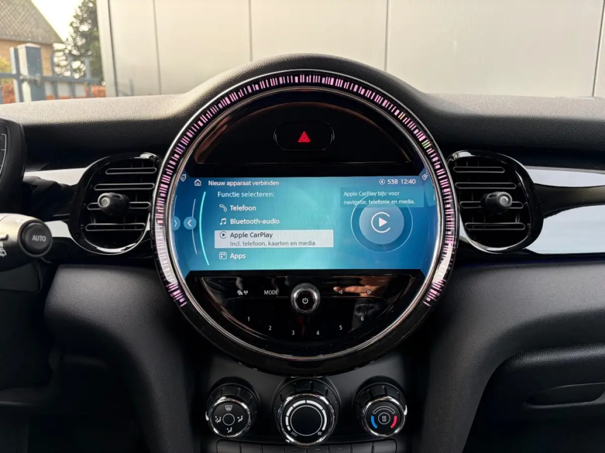 1.5 Aut. 1e eig. Sportstoelen Navi LED Sfeerlicht Carplay NL-auto