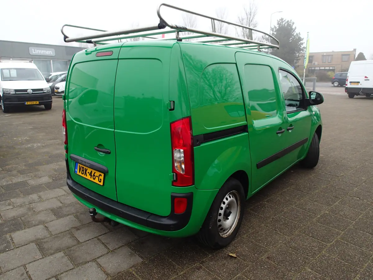 109 CDI BlueEFFICIENCY VOORZIEN VAN AIRCO, DAB RADIO, EURO6!!