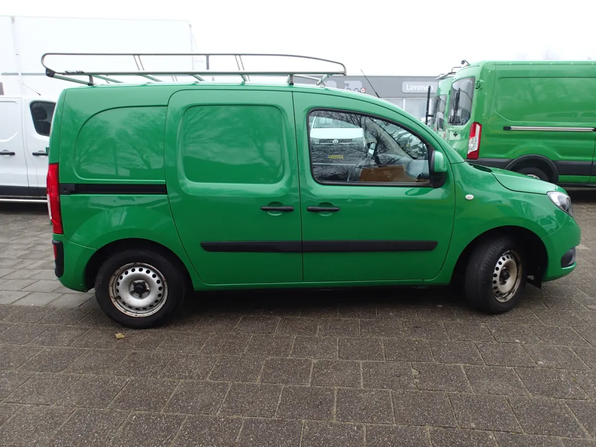 109 CDI BlueEFFICIENCY VOORZIEN VAN AIRCO, DAB RADIO, EURO6!!