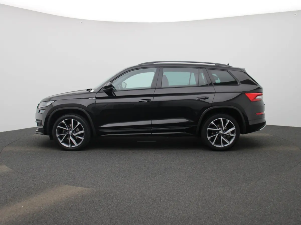 1.5 TSI Sportline Business | STOEL-STUURWIELVERWARMING | CAMERA | NAVIGATIE | SPORTSTOELEN