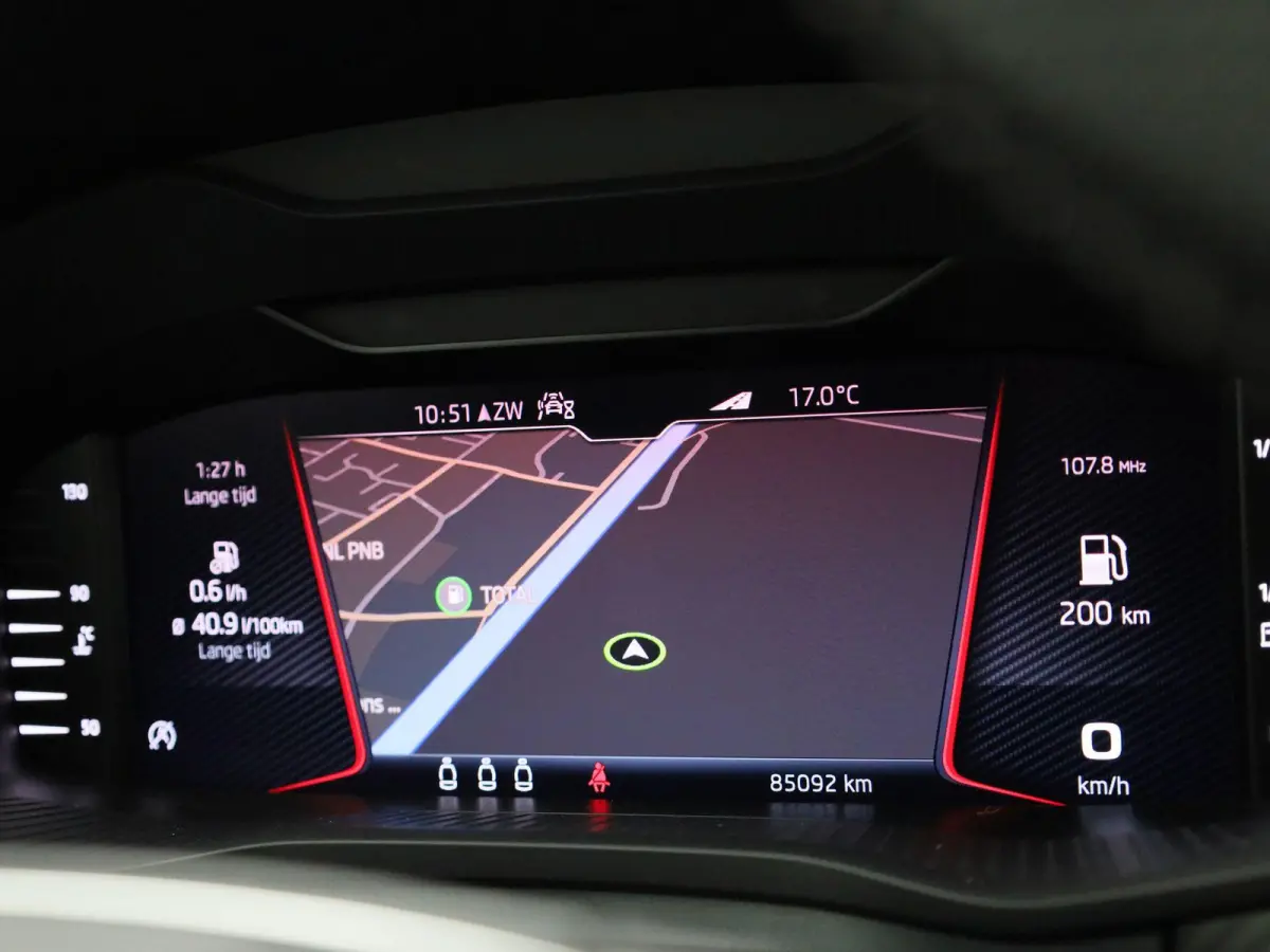 1.5 TSI Sportline Business | STOEL-STUURWIELVERWARMING | CAMERA | NAVIGATIE | SPORTSTOELEN