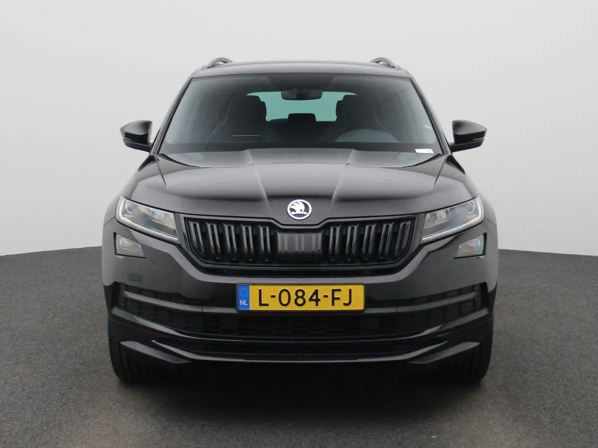 1.5 TSI Sportline Business | STOEL-STUURWIELVERWARMING | CAMERA | NAVIGATIE | SPORTSTOELEN
